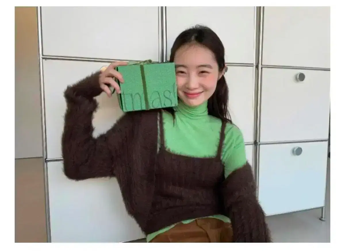 thumbnail-0